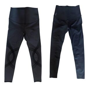 Fanka Reversible Black Leggings Velvet Accent Women’s Size Small